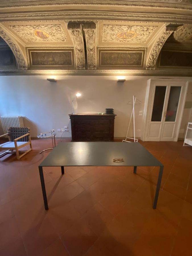 Intero Appartamento. San Giovanni Uno ブレシア エクステリア 写真